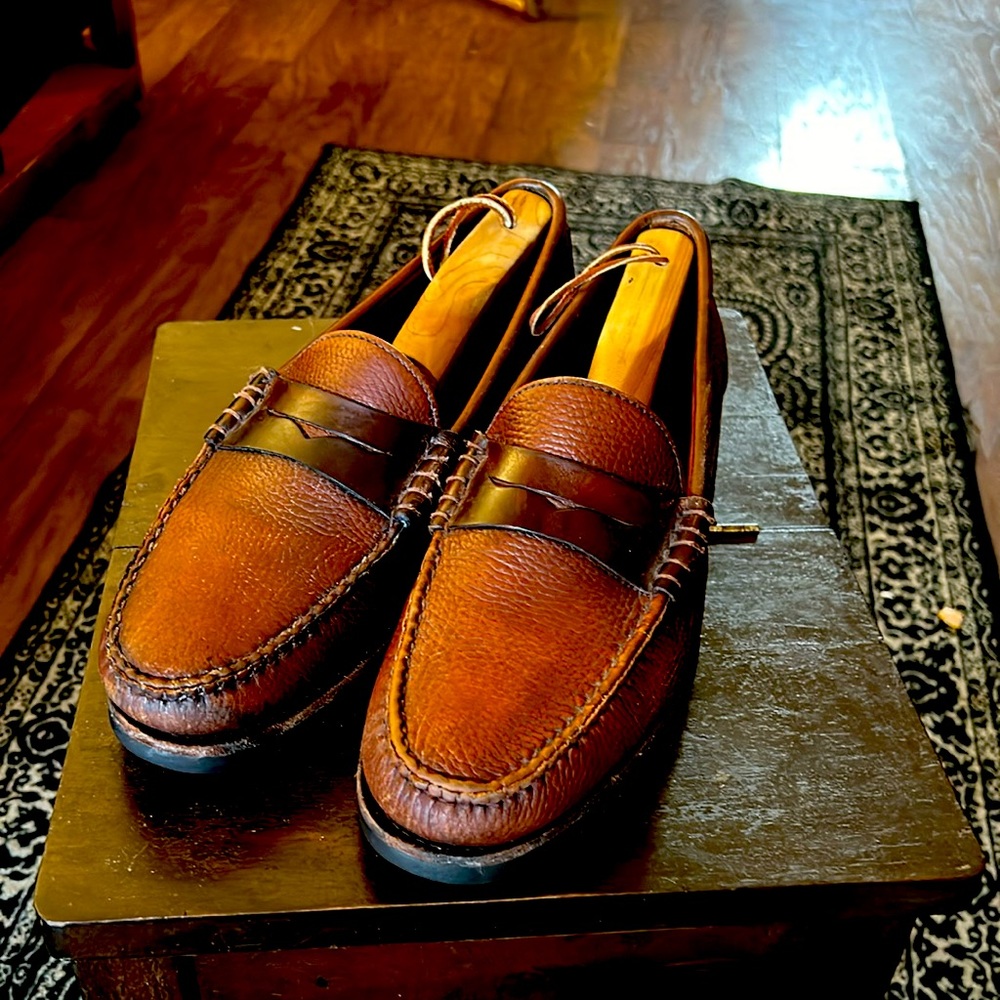 Allen Edmonds Holton Penny Loafer (Burgandy) 11.5 - near mint condition